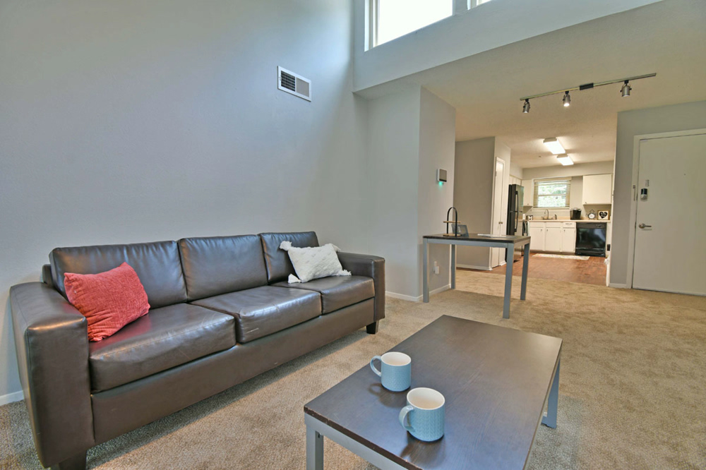 Apartments in Baton Rouge LA Hampton Court Apartments (833) 552 8907 Apartments in Baton Rouge LA Hampton Court Apartments (833) 552 8907