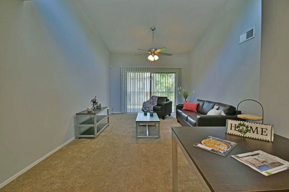 Apartments in Baton Rouge LA Hampton Court Apartments (833) 552 8907 Apartments in Baton Rouge LA Hampton Court Apartments (833) 552 8907